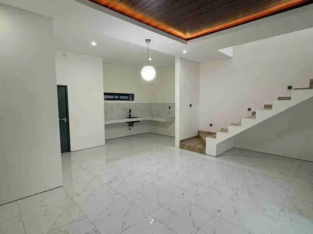 DIJUAL RUMAH 2 LANTAI MUMBUL PERMAI - Image 3 of 8