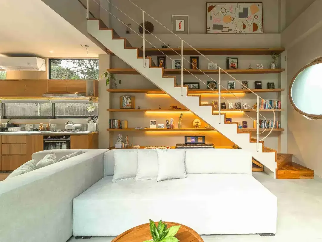Complex Villa with 7 Bedroom, Ready for Daily Rental Bussiness at Canggu - Image 8 of 10