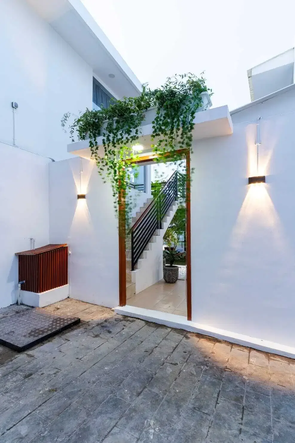 VILLA EXCLUSIVE BAGUS 6BR  LOKASI  PREMIUM DI BINGIN PECATU - Image 4 of 10