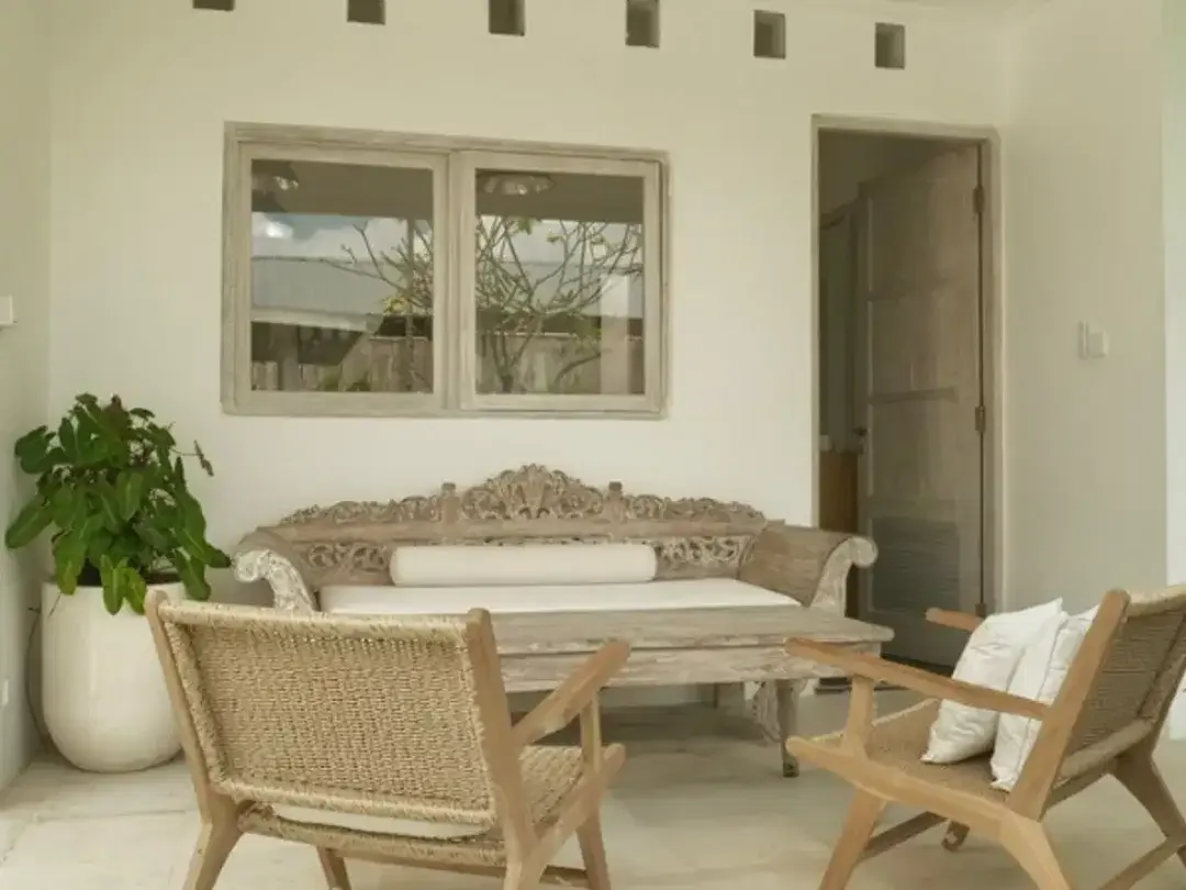 VILLA 4BR BERGAYA TROPIS BOHEMIAN DI TUMBAK BAYUH CANGGU BADUNG - Image 6 of 10