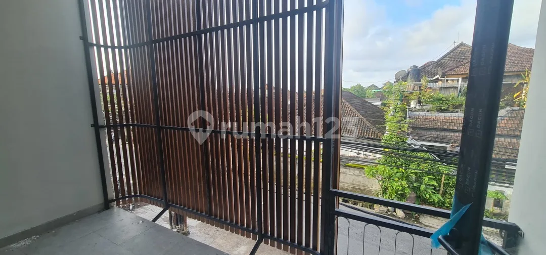 Ruko 2 Lantai Sesetan bisa Usaha Sekaligus Tempat Tinggal - Image 2 of 4