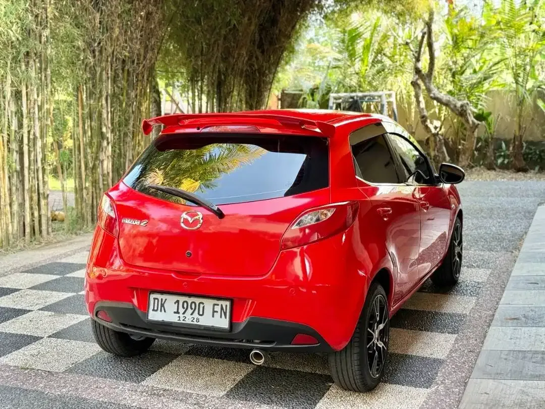 MAZDA 2 2013 MATIC ISTIMEWA DP 20jt - Image 3 of 8