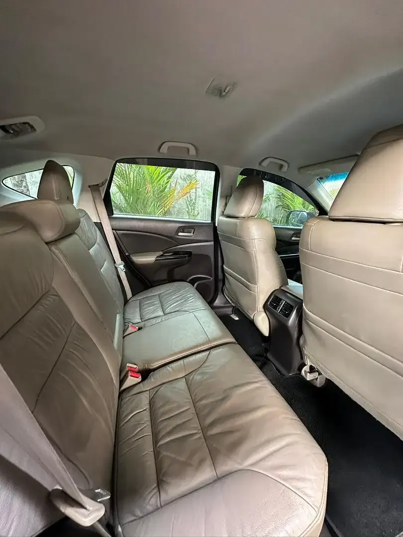 CRV 2.4 PRESTIGE 2013 MATIC ASLI BALI ISTIMEWA SIAP PAKAI - Image 7 of 10