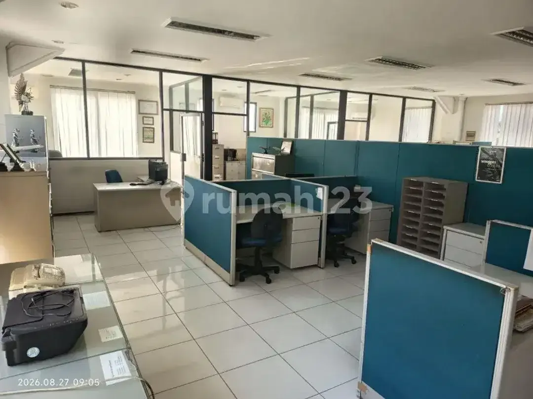 2 Gedung Kantor Siap Pakai Bypass Ngurah Rai Sanur, Lt10are Lb1.392m², HGB S/D 2047, Rp 35 Miliar - Image 5 of 10