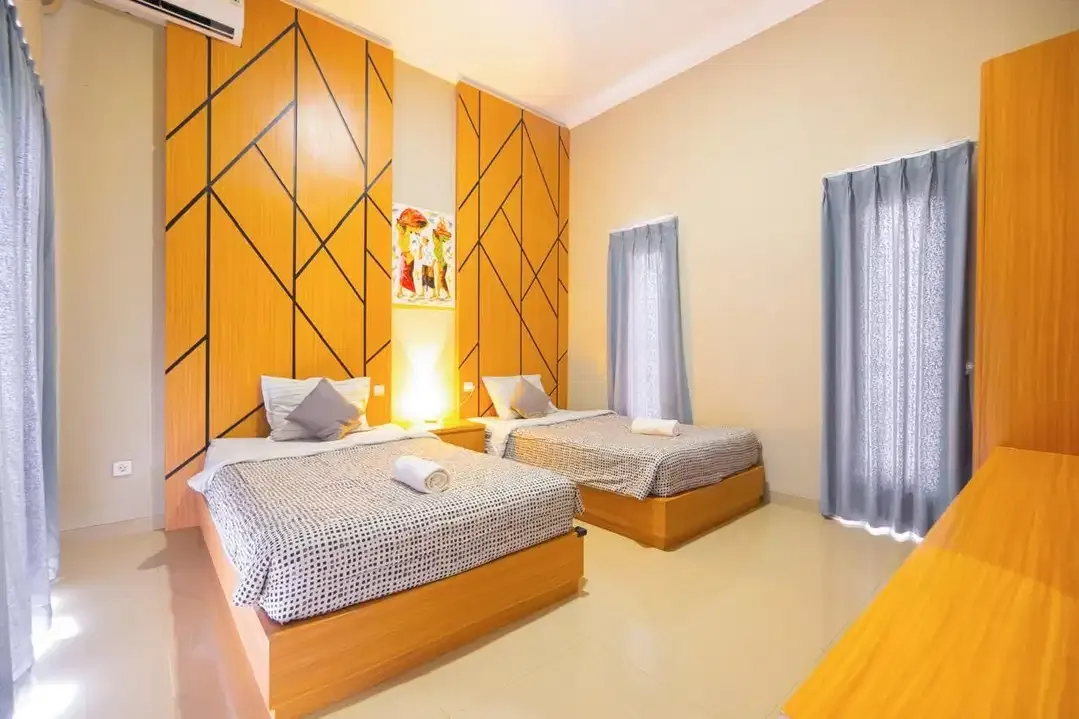 dijual villa lantai 2 kerobokan dekat canggu - Image 9 of 10