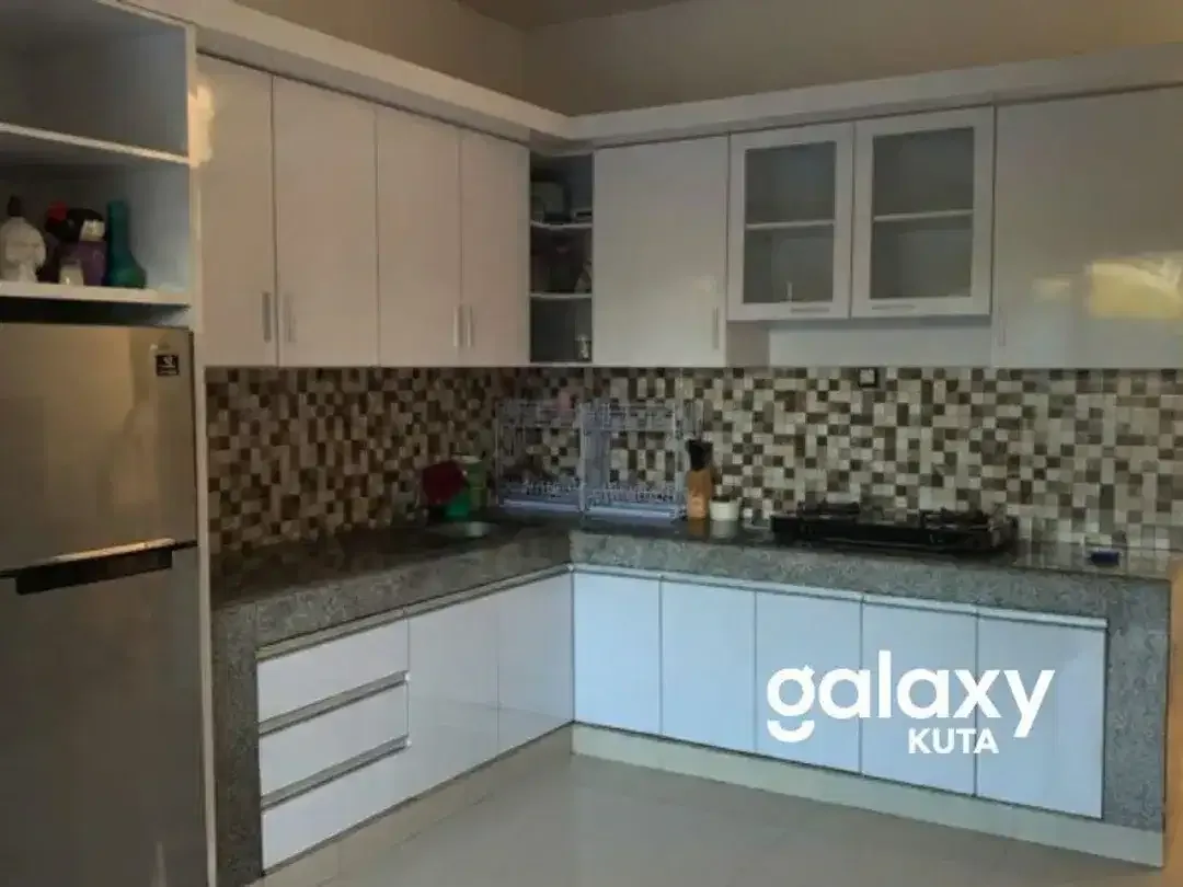 3BR Minimalist Villa with Rice Field Views in Kerobokan - Image 4 of 9