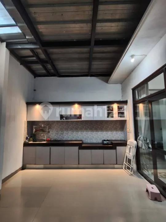 Rumah Modern Furnished Strategis Dkt Pantai Puri Gading, Jimbaran - Image 2 of 4