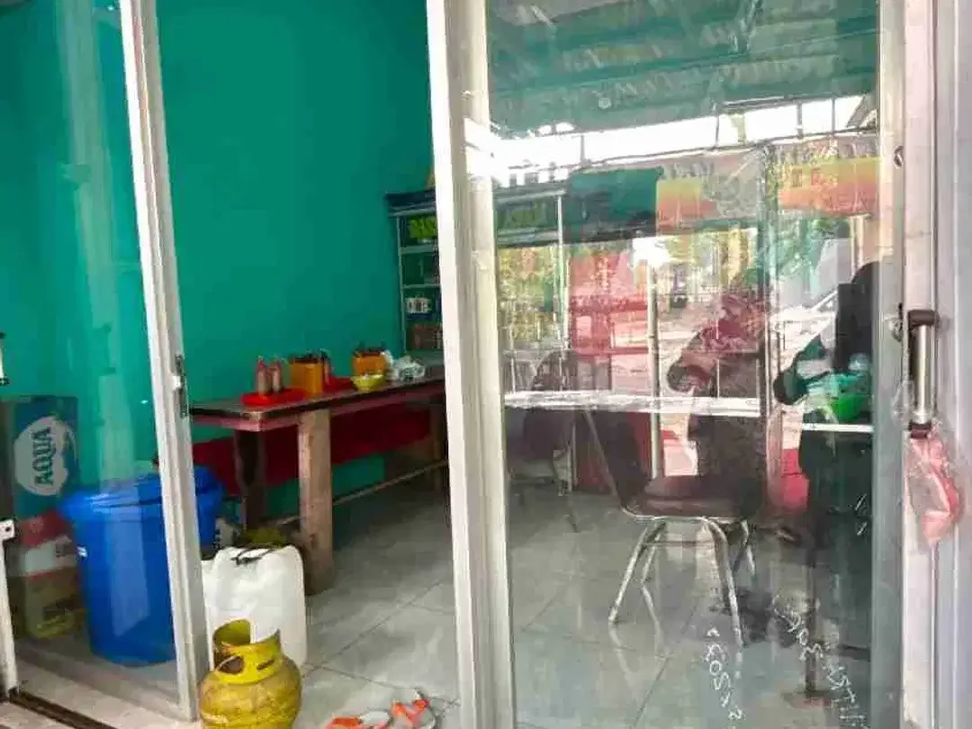 Sale Ruko 2Lt 127M2 Ada IMB Raya Utama Kertanegara Ubung Jl6mtr Aspal - Image 2 of 10