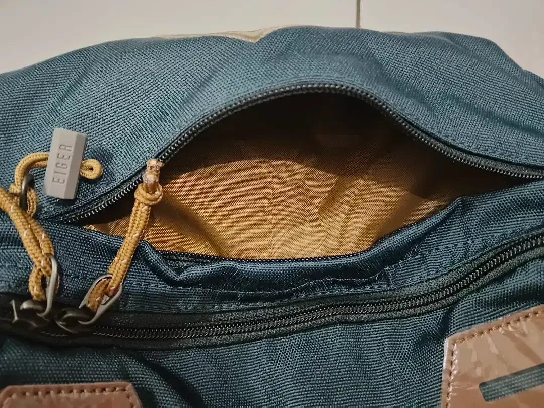 TAS EIGER 100% ORIGINAL(Waistbag,slempang,pinggang) Uk.4L 44.5x17x10cm - Image 4 of 7