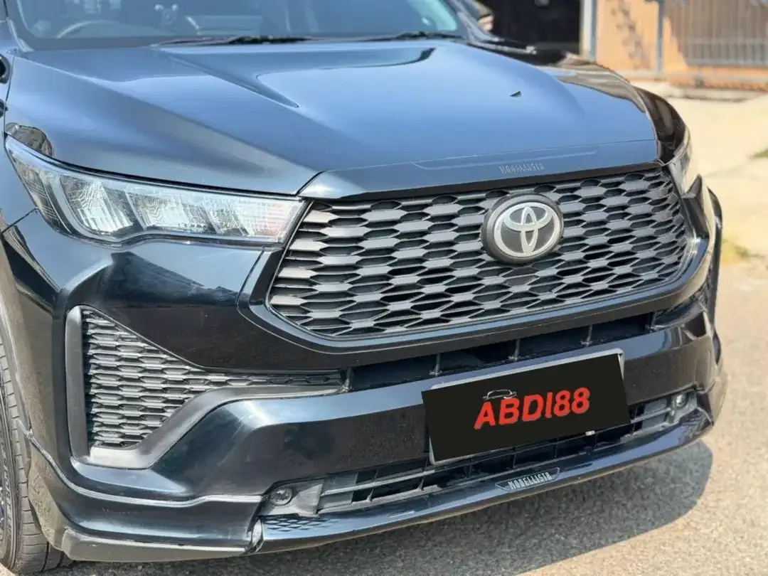 Toyota Kijang Innova Zenix 2.0 G AT Upgrade Modellista 2024/2025 - Image 2 of 10