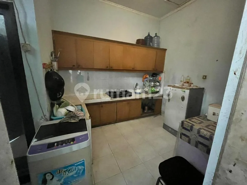 Dijual Rumah Lantai 1 Daerah Kerobokan, Kesambi Dekat ke Canggu dan Seminyak - Image 1 of 4