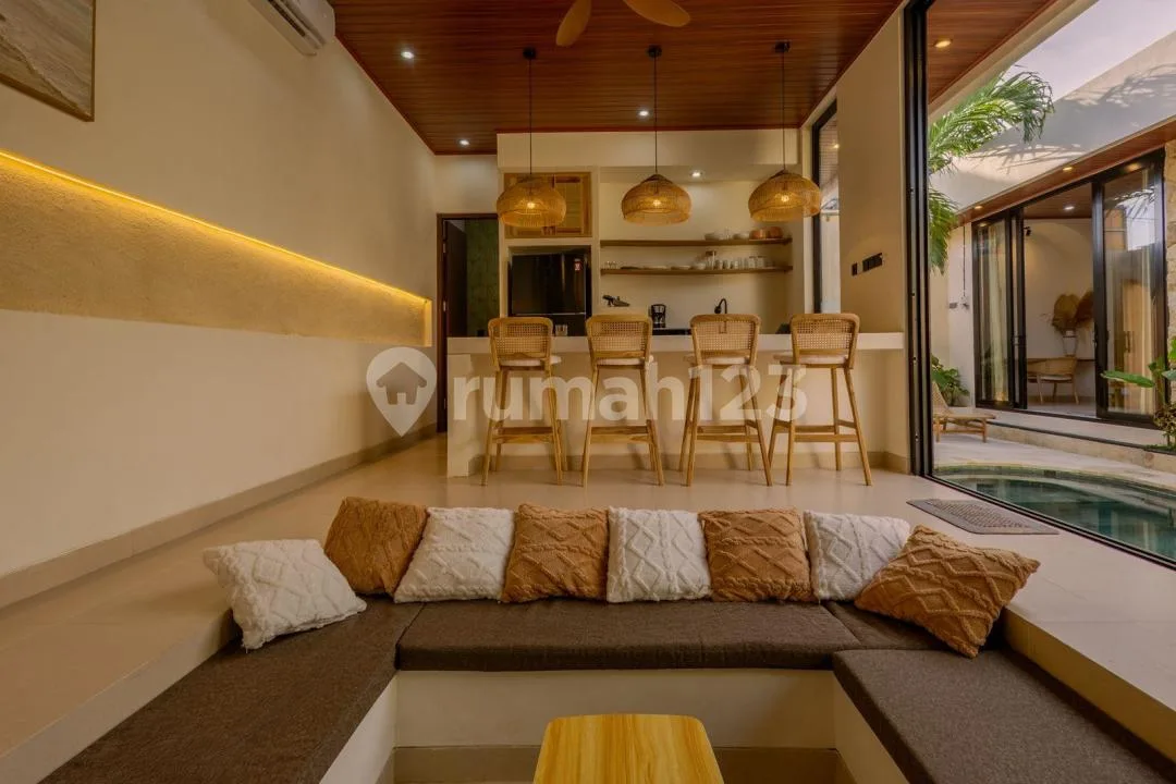 For Sale Villa Modern Tropical Canggu #6346 - Image 2 of 4