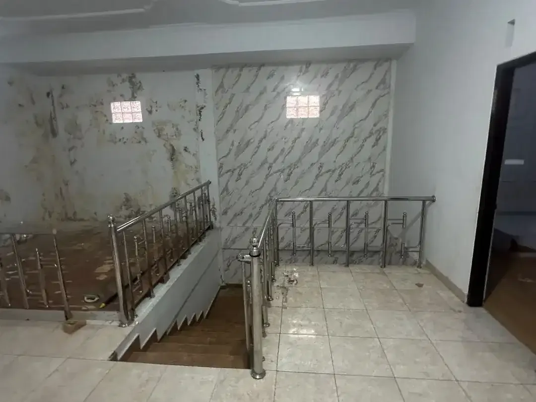 DIJUAL RUMAH LOKASI PRIME MOH.YAMIN - Image 9 of 10