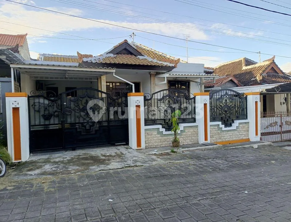 Rumah 1 Lantai Aspek Perum Siap Huni Berlokasi Strategis - Image 2 of 4