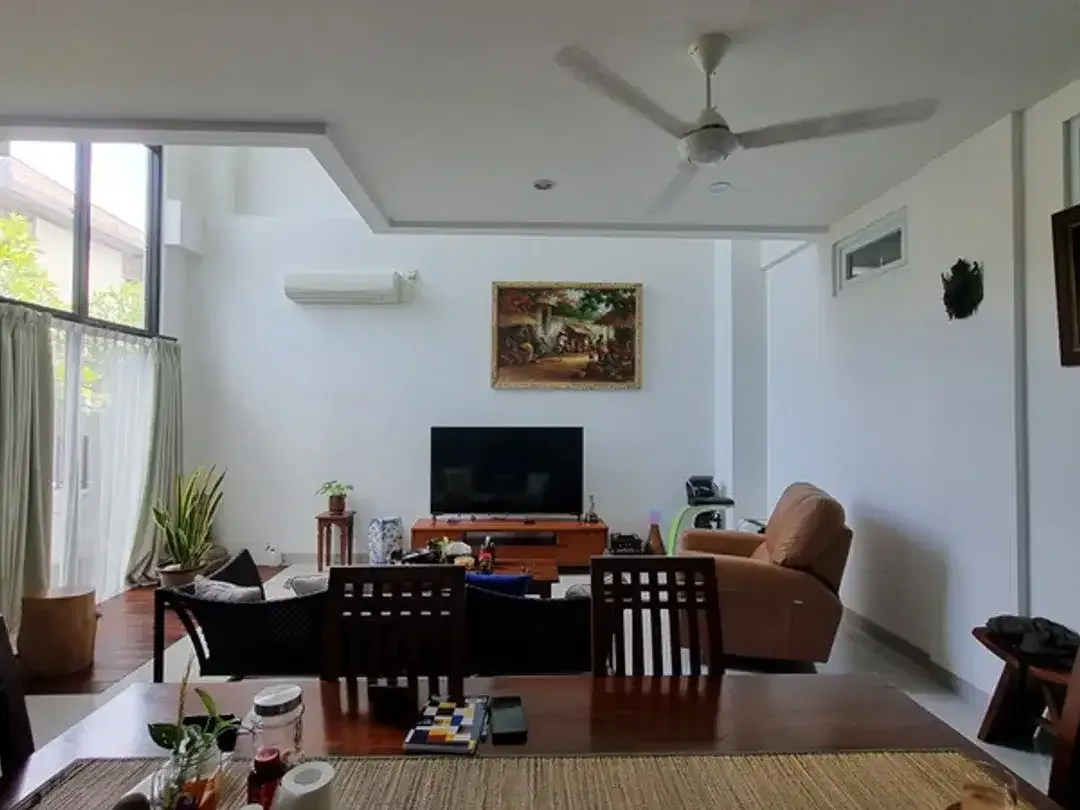 For Sale: Well-Maintained Modern House at Damara Village Complex, Jimbaran - Image 4 of 10