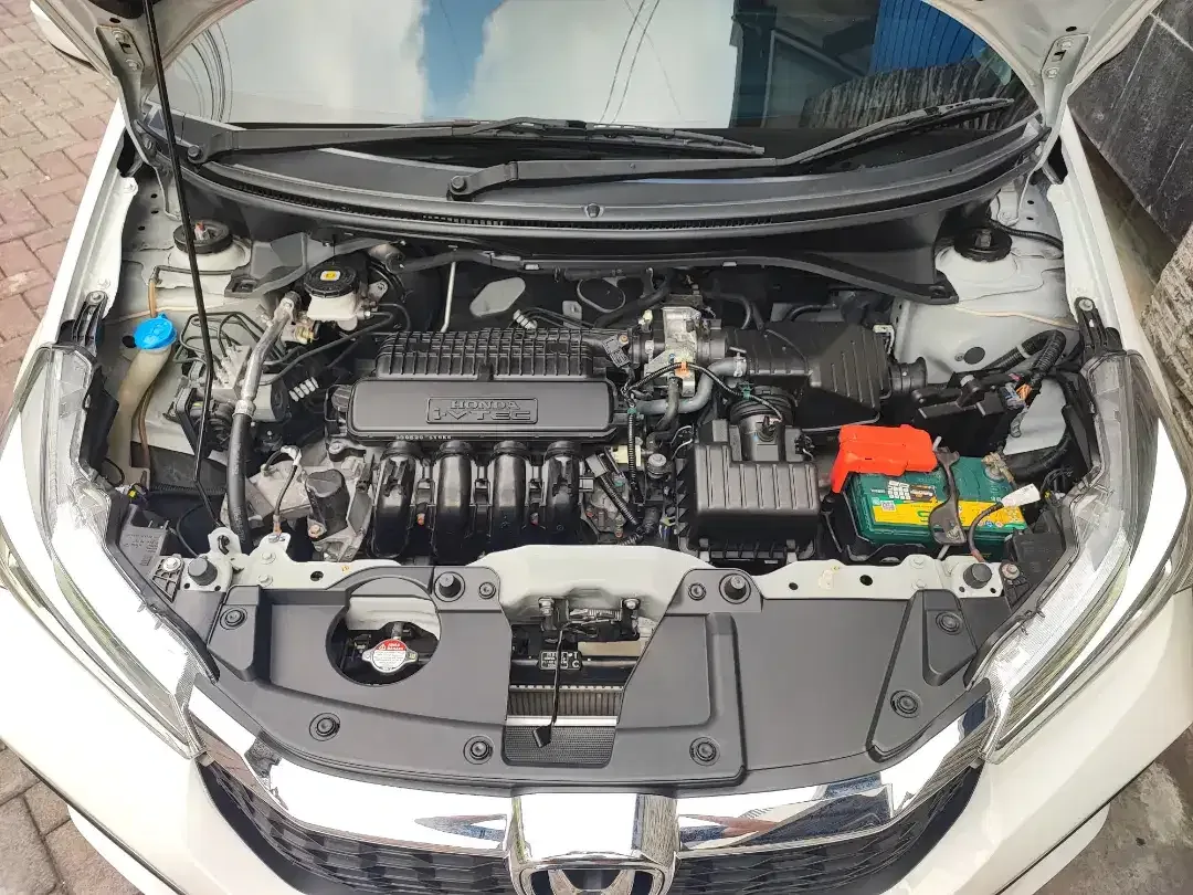 Honda Brio 2023 Low KM Asli Bali - Image 7 of 7