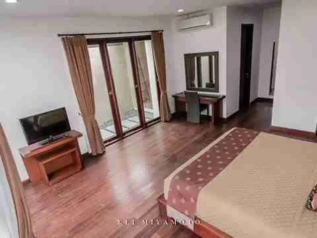 For Sale Villa.luxury Furnish Bidadari Seminyak Jl7mtr Garase 2Mobil - Image 8 of 10
