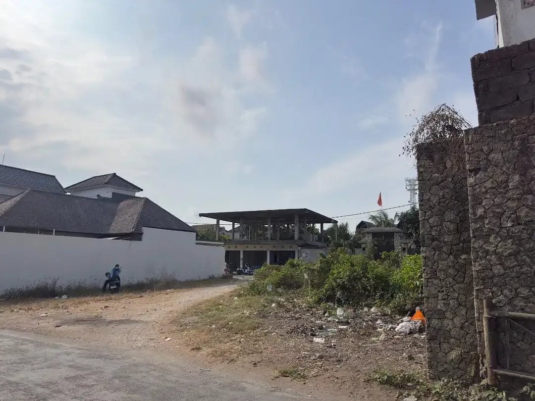 Disewakan tanah dengan luas 2 are di Uluwatu Jalan Pura Tangi - Image 3 of 5