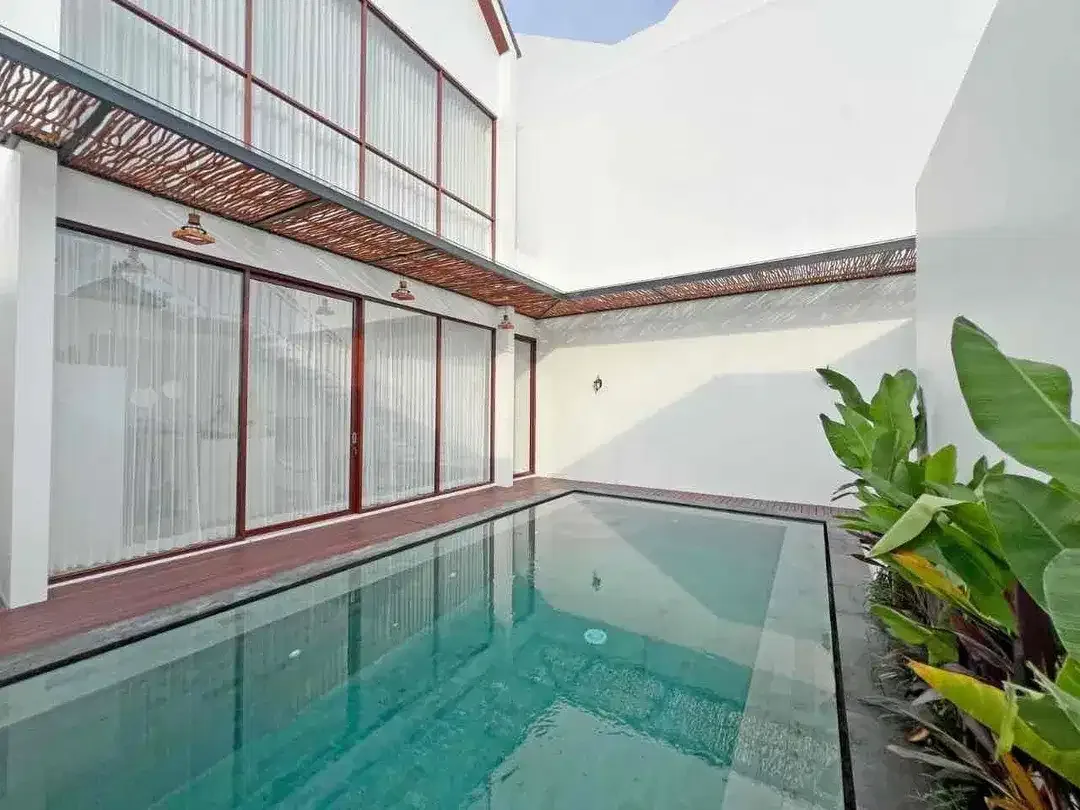 MODERN MINIMLIST STYLE AT ULUWATU JIMBARAN - Image 2 of 10