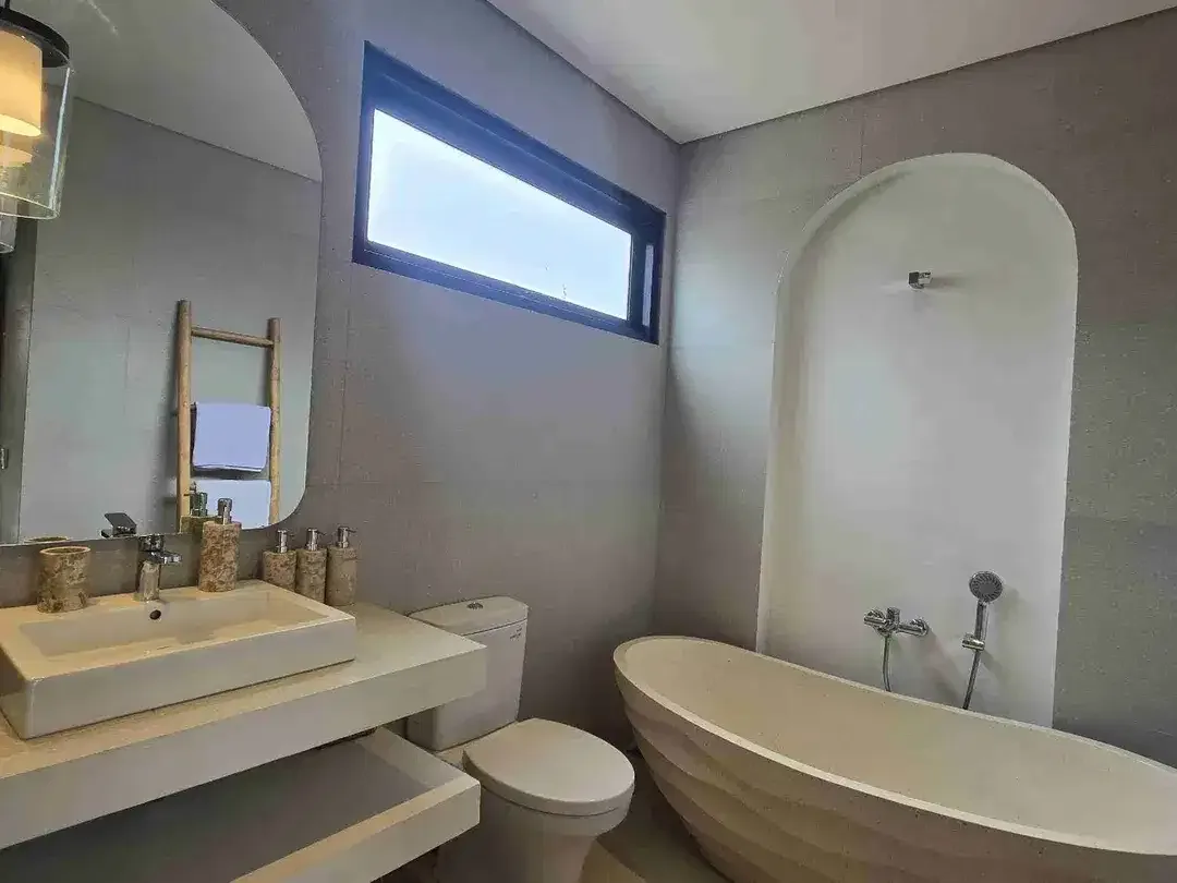 villa for lease New Tropical Retreat in Pererenan, Canggu - Bali. - Image 8 of 10