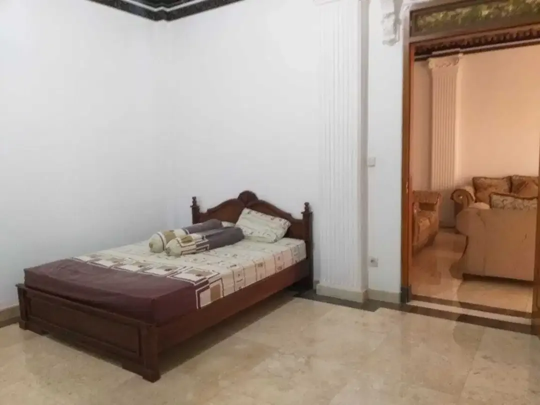 Dijual Rumah Mewah Dalam Kompleks Perumahan Dekat TSM - Image 8 of 10