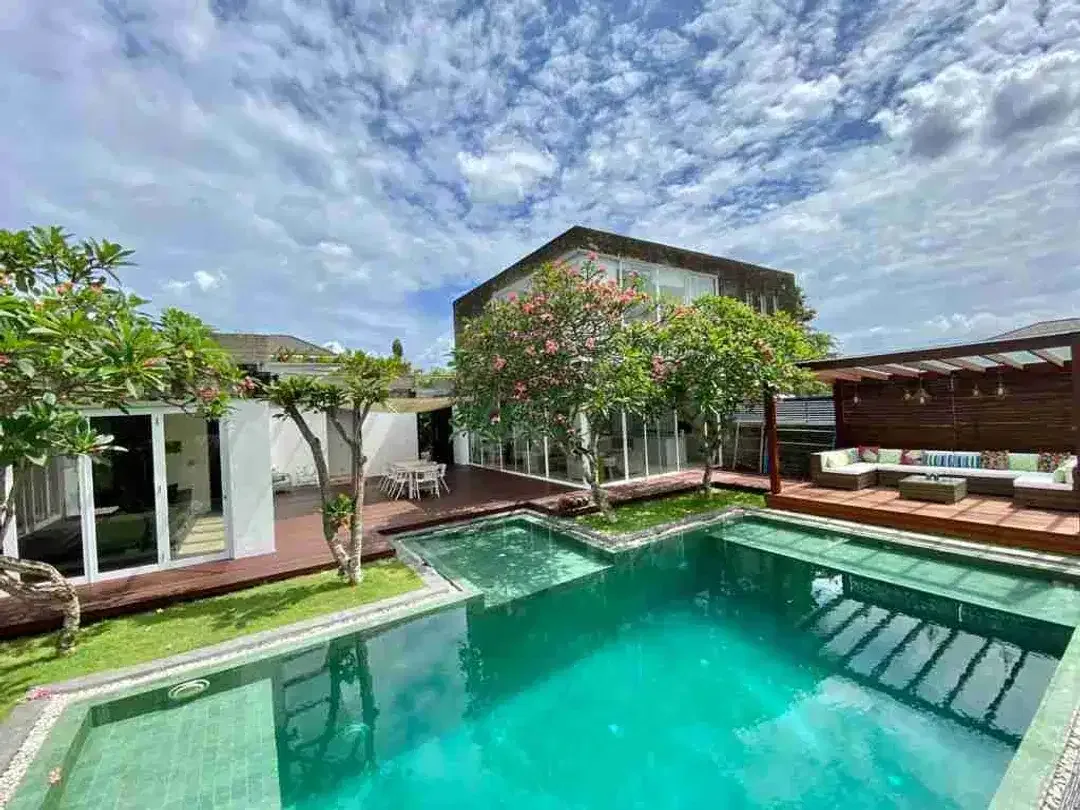 VILLA FOR SALE UMALAS BADUNG - Image 6 of 10