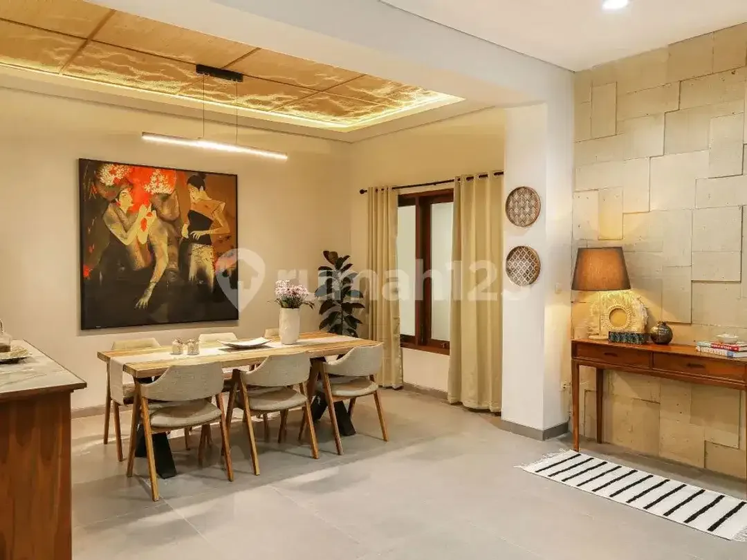 Modern Tropical House With Villa Style, Fully Furnished With Private Pool - Image 2 of 10