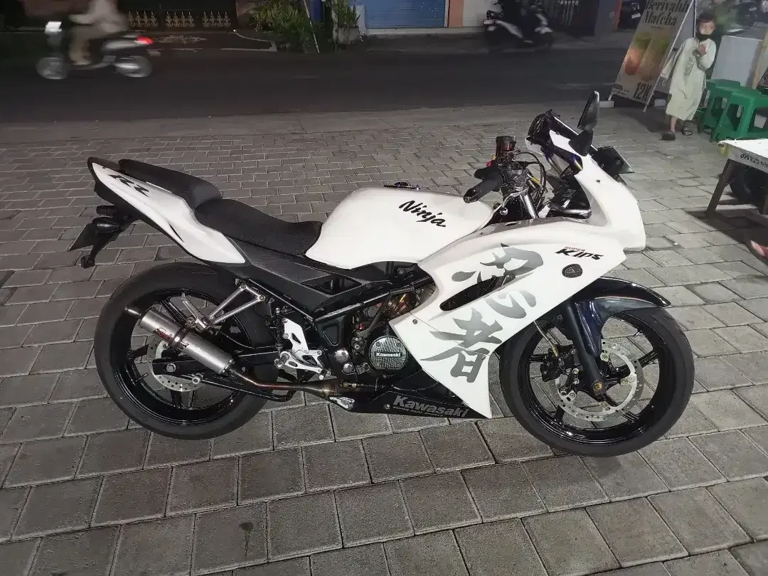 Jual Kawasaki ninja rr - Image 4 of 4