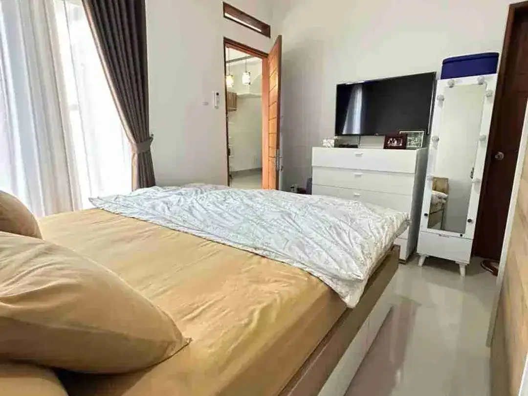 Villa cantik strategis Tukad Balian Renon Denpasar Bali - Image 2 of 10
