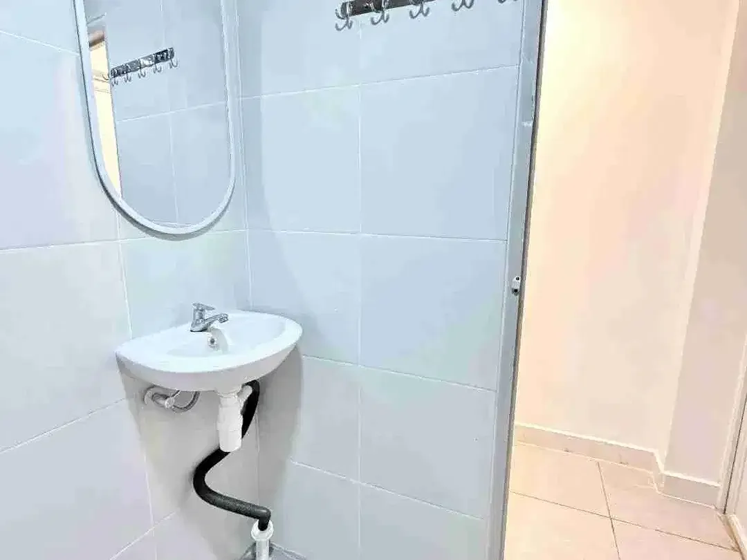 DIJUAL KOST ELITE DEKAT KAMPUS UDAYANA NEGERI – JIMBARAN, BALI - Image 9 of 10
