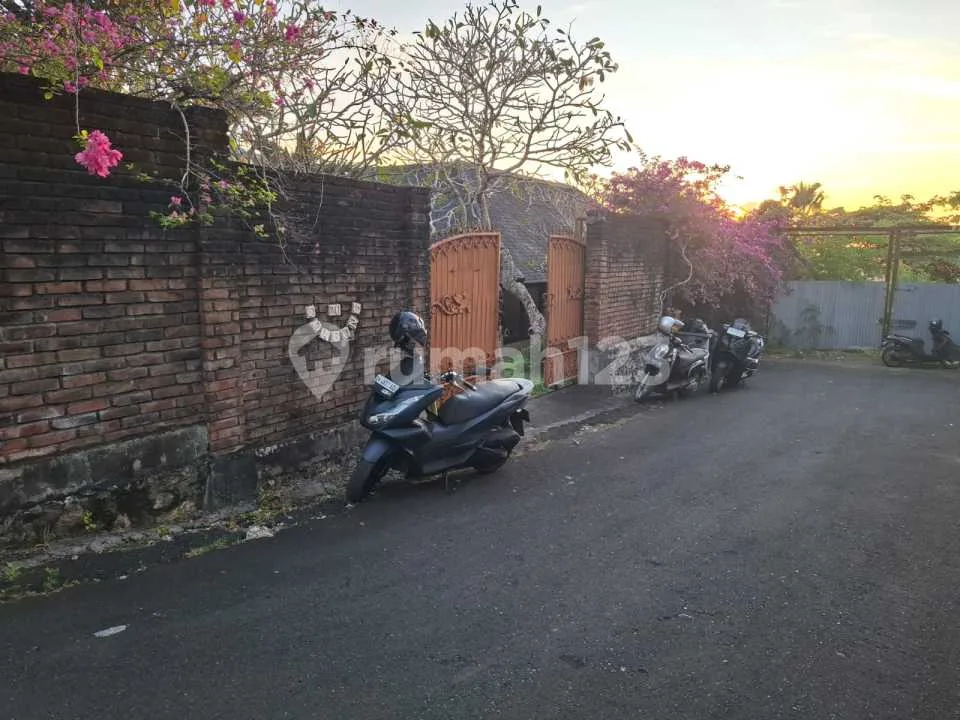 Villa Jual Jl Raya Goa Gong dengan View Area Hijau Jimbaran - Image 2 of 4