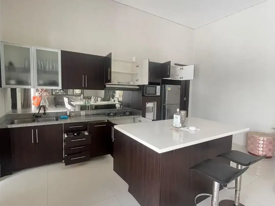 VILLA MODERN MINIMALIS DI GEDONG SARI MUMBUL NUSA DUA BALI - Image 6 of 10