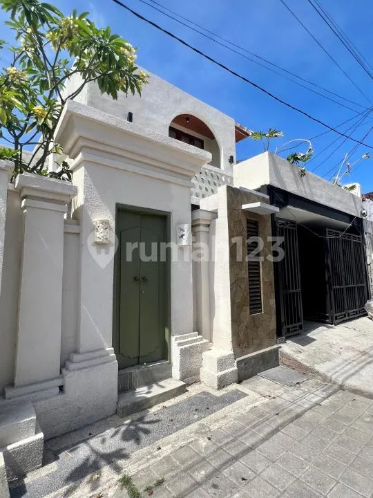 Sanur House 4 Bedroom Fully Furnished - Image 3 of 4