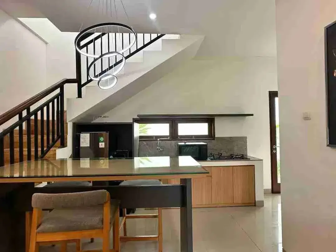 Rumah Disewakan One Gate Fully Furnished Di Seminyak. Sewa untuk tahunan. - Image 5 of 10