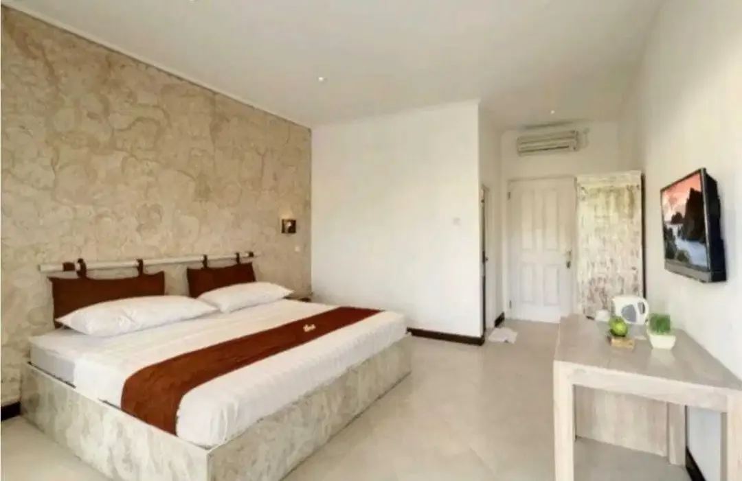 Villa for Sale 7 BR FAMILY FRIENDLY Villa for Sale in Umalas - Image 2 of 10
