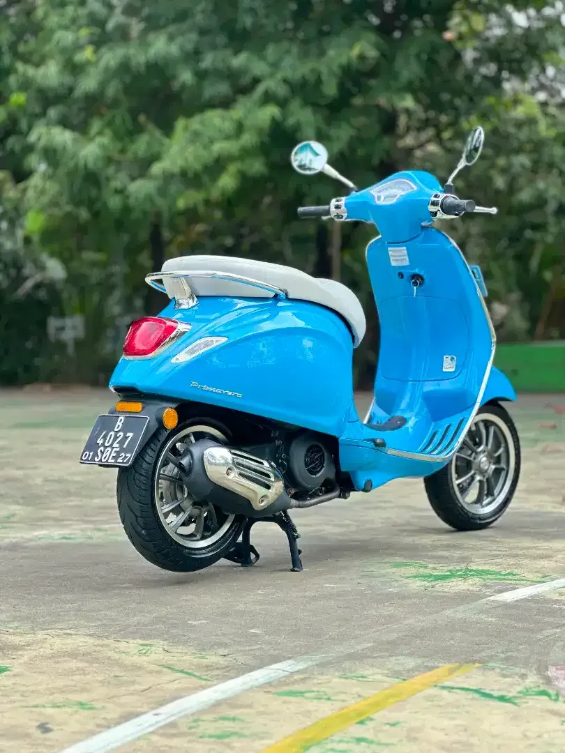 DIJUAL PIAGGIO VESPA PRIMAVERA ANNIVE 50TH 150 IGET ABS LED THN 2018 - Image 5 of 6
