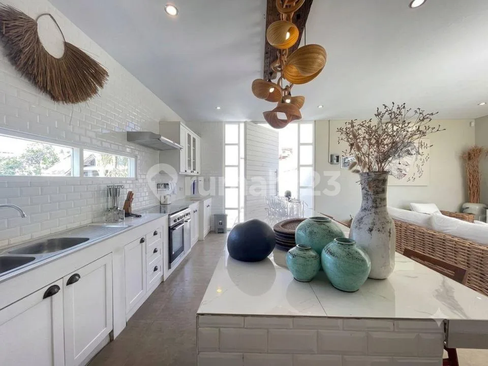 Charming & Spacious 3-Bedroom Villa In Umalas - Image 2 of 4