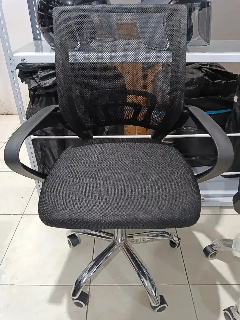 PROMO TERMURAH 300rb BARU-Kursi Kantor/Belajar/Kerja Hidrolik Putar - Image 1 of 4