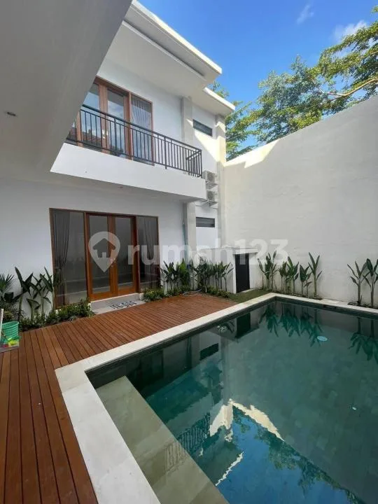 Villa Tropical Mediterranean Bangunan Baru Furnished Pool Munggu - Image 2 of 4