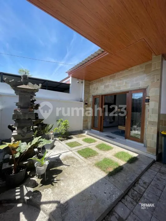 Rumah Disewakan Area Pemogan Dgn Fasilitas Full Furnished. - Image 2 of 4