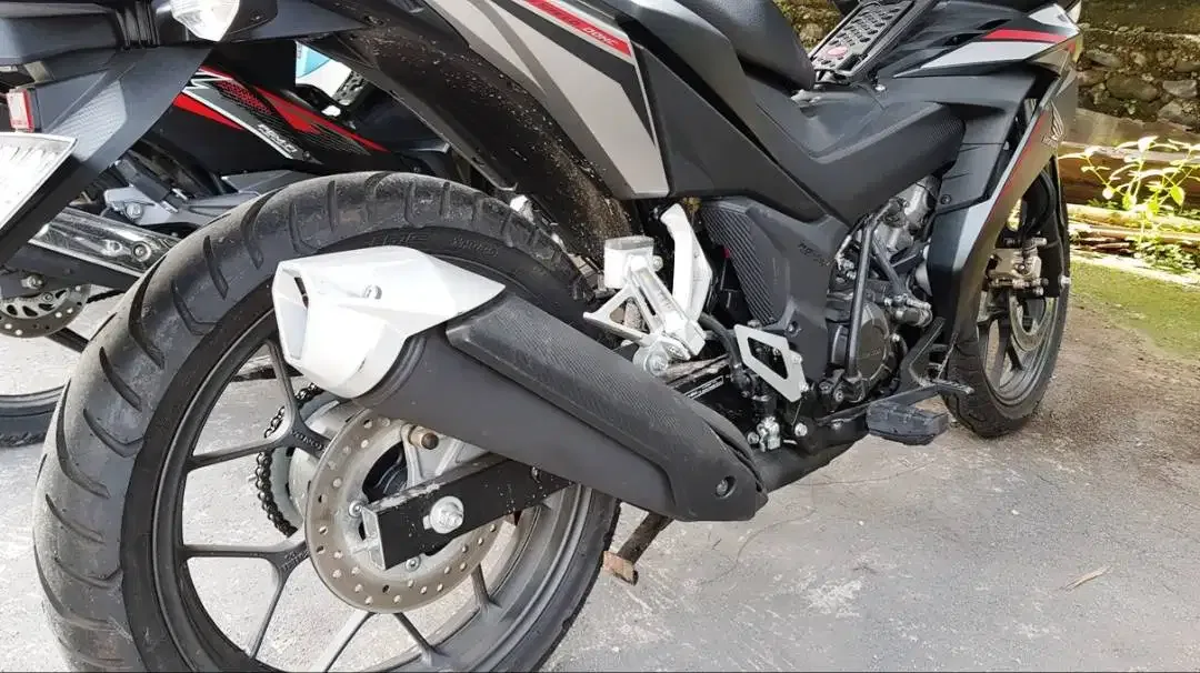 SUPRA GTR150 CC  BLACK SILVER - Image 8 of 10