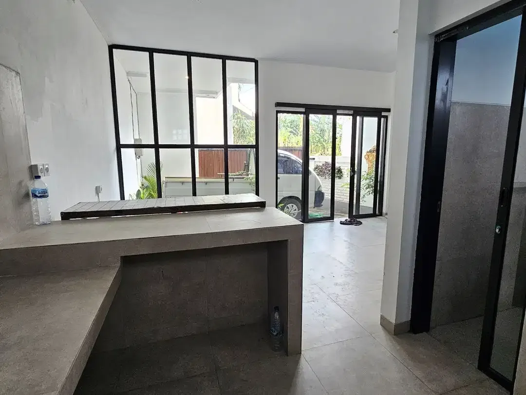 Rumah Baru di lingkungan pariwisata  pantai berawa - Image 5 of 10