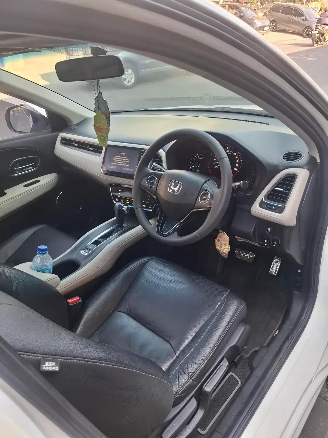 HONDA HRV PRESTIGE 1.8 - Image 5 of 6
