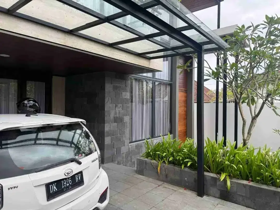 RUMAH MEWAH TUNJUNG TUTUR VIEW SAWAH
JUAL RUMAH SEMI VILLA MODERN MINIMALIS
LOKASI AREA JALAN TUNJUNG TUTUR PAGUYANGAN DENPASAR UTARA - Image 9 of 10