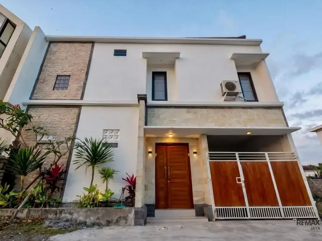 Villa Fully Furnished 2 Kamar Disewakan, di Tumbak Bayuh - Image 4 of 6