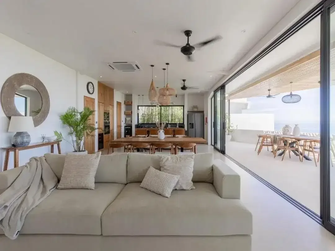 Dijual Villa Full Furnish Luxury View Laut di Pecatu Badung Bali - Image 9 of 10