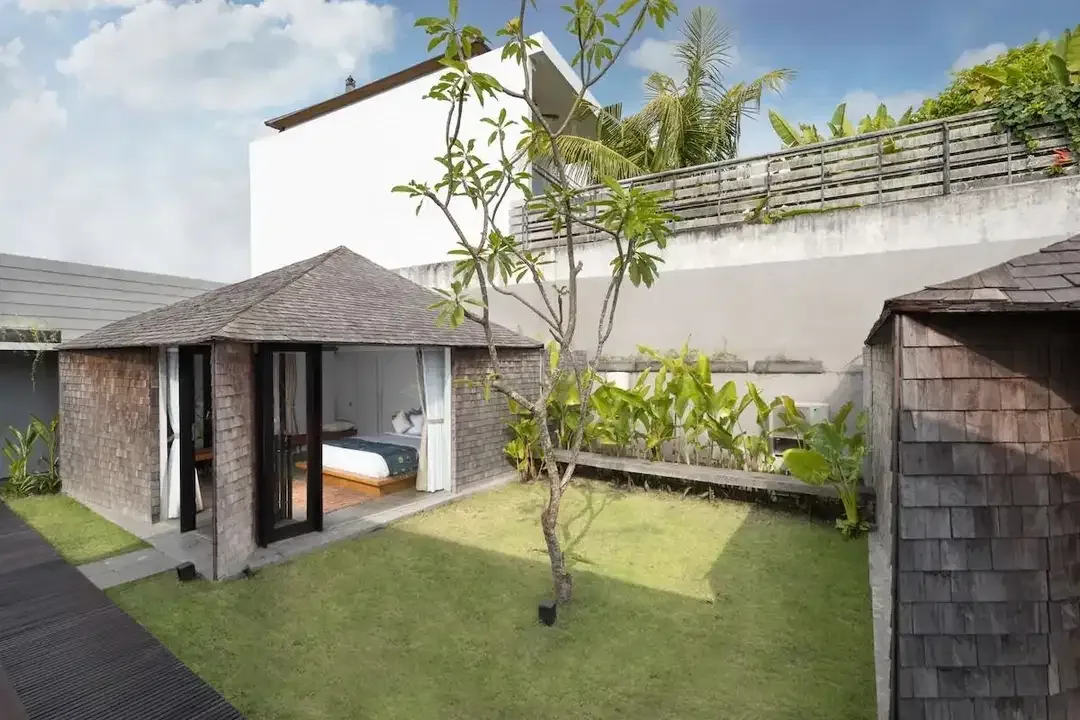 Villa di Canggu Bali bisa jalan kaki ke pantai Batu Bolong - Image 8 of 10