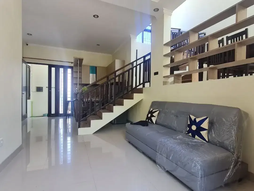 Disewakan Rumah Bagus area Renon - Image 3 of 10