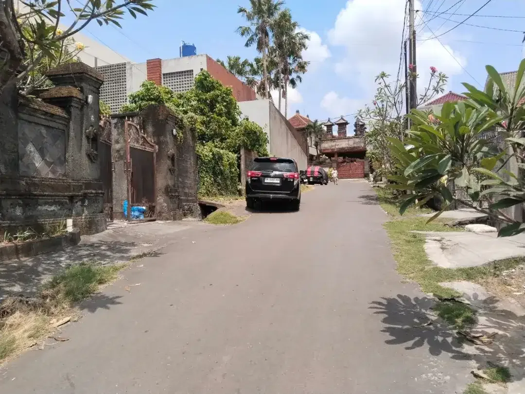 TANAH KOSONG BERISI BANGUNAN DI BUKIT SARI DENPASAR BARAT DEKAT RS - Image 5 of 9