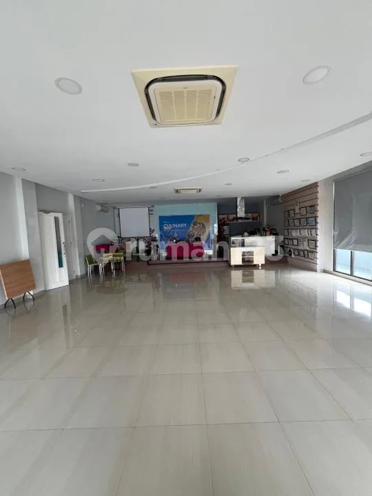 Jual Gedung Kantor di Mahendradata Denpasar - Image 1 of 4